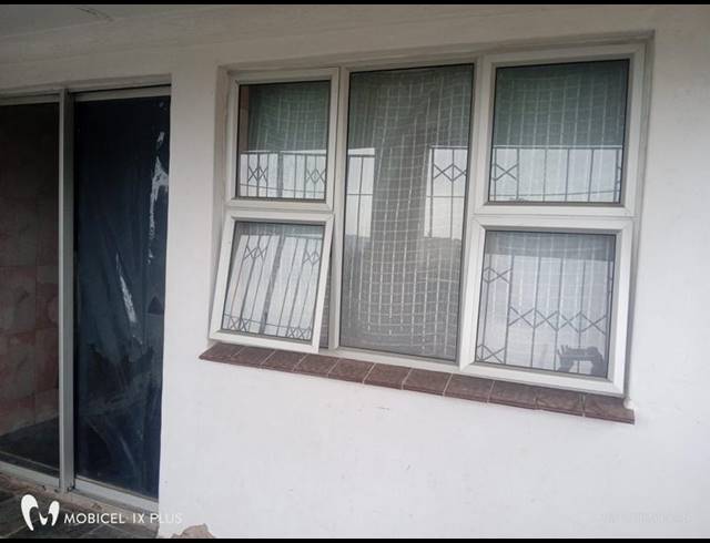 3 BEDROOM SIMPLEX FOR SALE IN FOLWENI